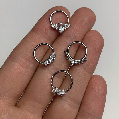 16G 3/8 Clear Gem Vampire Bat | Hinged Segment Ring
