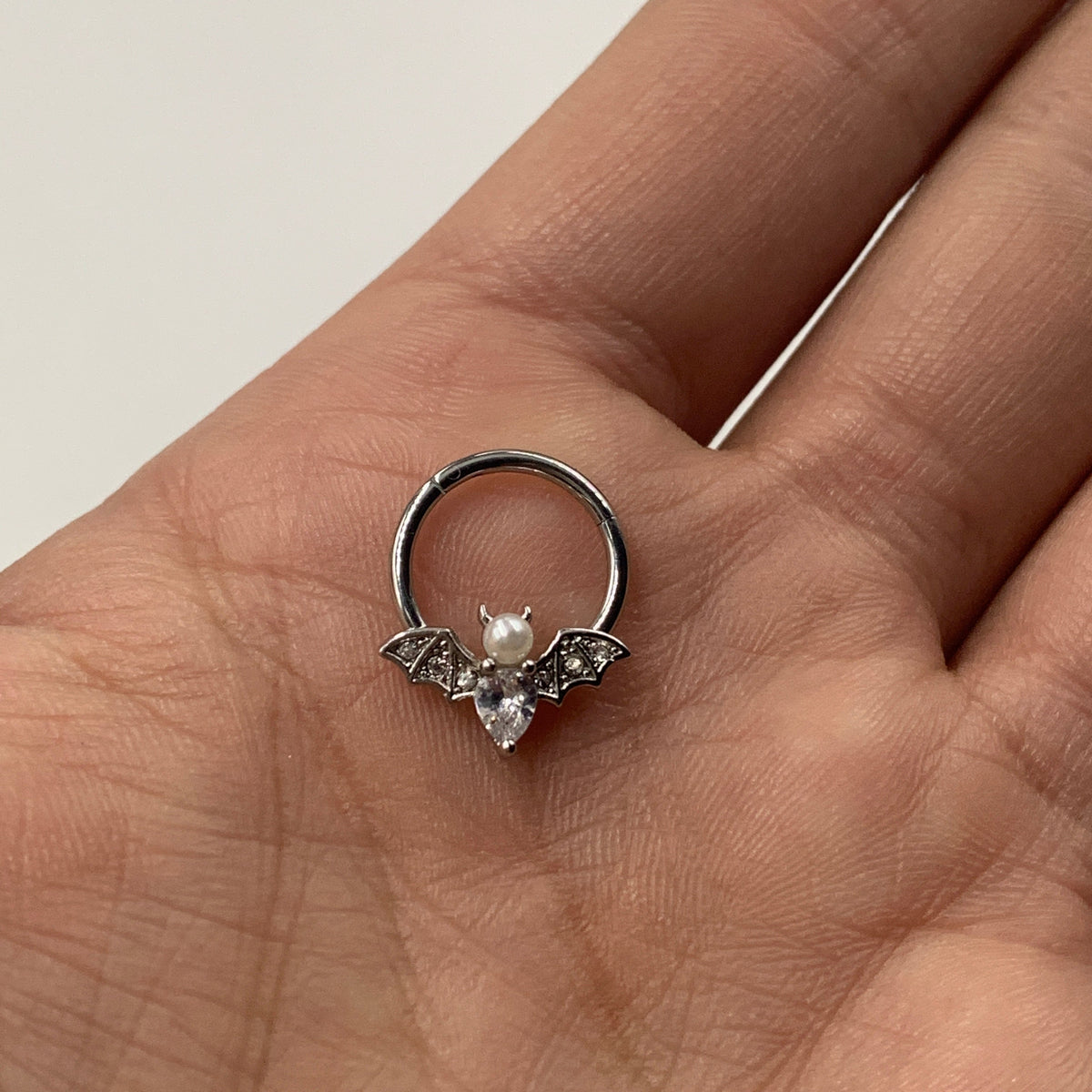 16G 3/8 Clear Gem Vampire Bat | Hinged Segment Ring